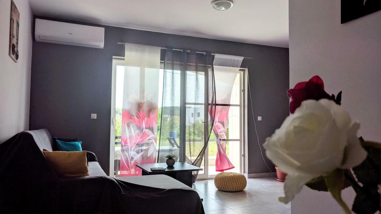 Apartment Anton Трогир Екстериор снимка